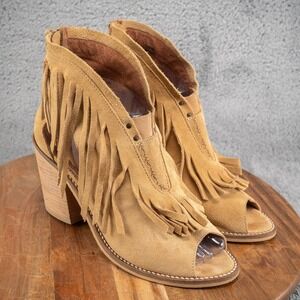Musse & Cloud Galia Womens Camel Suede Fringe Peep‎ Toe Ankle Bootie US 11 EU 41